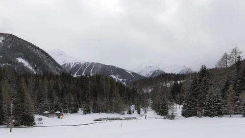 Alpine Valley in winter time lapse Видео 125959185
