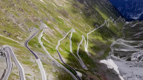 Alps curved roads Video stock 106901971