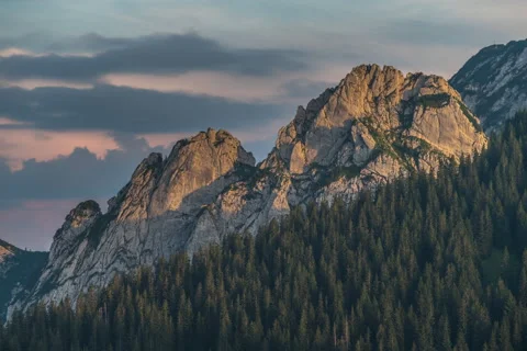 Alps mountain 8k 스톡 동영상 147517383