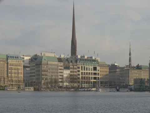 Alster, real anamorphic Stock Footage 82579073