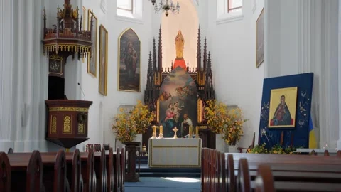 Altar of the Catholic church of Saint Ma... | Stock Video | Pond5