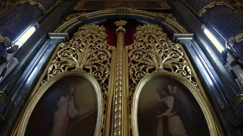 Altar door Stock Footage 171580558