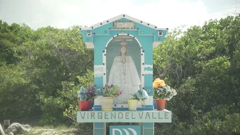 Altar at the shore Video stock 80222532