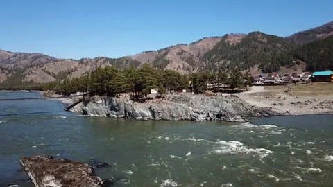 Altay mountains and river Vidéo 109480735