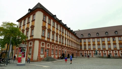 Alte Schloss in Bayeruth Stock Footage 116897071