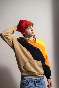 Alternative Poses in the Studio Photos