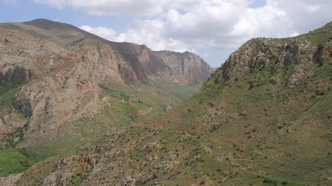 Amaghu Valley with Red Rocks around the Noravank Monastery, Armenia 6 Vidéo 90448006