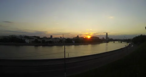Amasing sunset over the Moscow river 库存影片 63780300