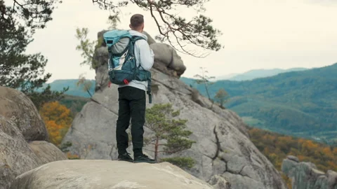 Amazed Man on Hill Top Видео 96310326