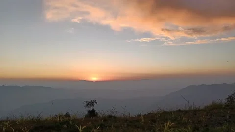 The Amazing Beautiful Sunset Under Cloudy Weather  Video stock 161847296