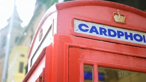 Amazing camera movement with an old British phone booth Vídeos de archivo 108855976
