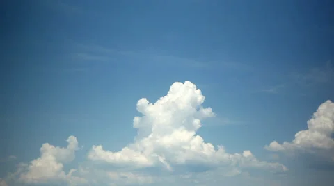 Amazing Clouds Time Lapse - Impressive Gorwing Cumulus Stock Footage 39936478