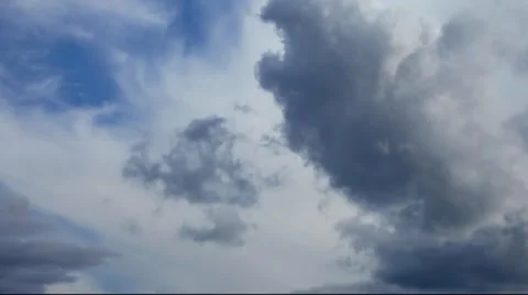 Amazing dramatic view of the cloudy heaven. Gray sky scape Stock-Footage 39659720