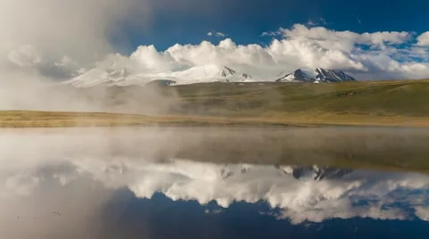 Amazing dynamic timelapse of mountain lake with fog. Stock Footage 66255502