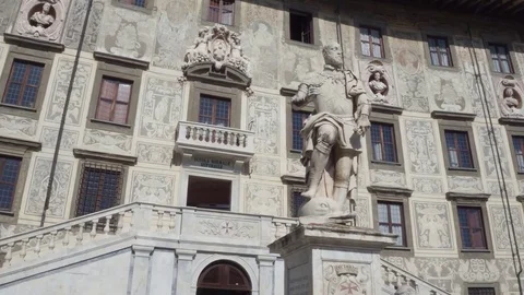 Amazing mansion at Cavalieri Square in Pisa - The Carovana Palace University  - 스톡 동영상 80209318