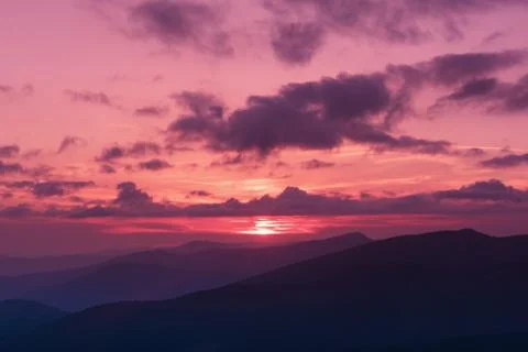 Amazing mountain sunset Stock-Fotos