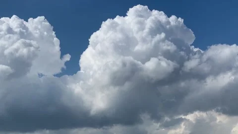 Amazing movement of clouds time lapse Stock Footage 171771401