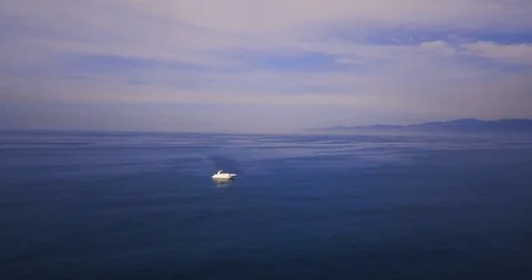 Amazing Ocean Shot Vídeo Stock 92154434