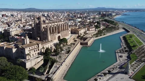 Amazing panoramic view of Palma de Mallorca with close up on Gotic Cathedral Stock Footage 166475952