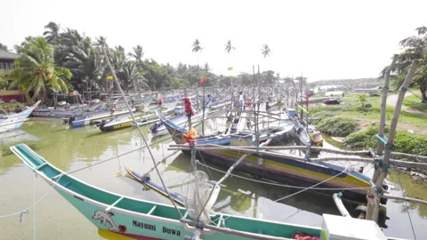Tsunami footage sri lanka