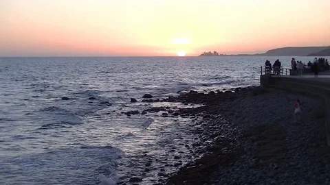 Amazing sundown over the ocean Stockbeeldmateriaal 79605776