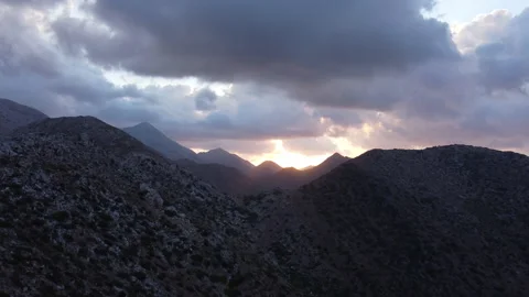 Amazing sunset between the mountain peaks Video stock 170589063