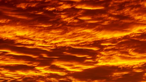 An amazing sunset on a cloudy day. Backdrop with the light moving across the Stockbeeldmateriaal 139391447