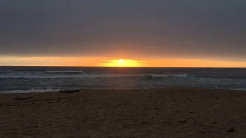 Amazing sunset face to the Pacific（timelapse） Stock Footage 76360169