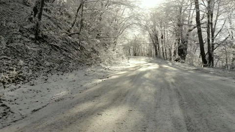Amazing view of the winter road. Winter forest, sunny frosty day Stock Footage 148732054