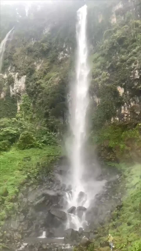 Amazing waterfall charm Stock Footage 280533568