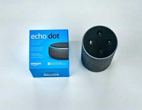 Amazon Echo dot Fotos Stock