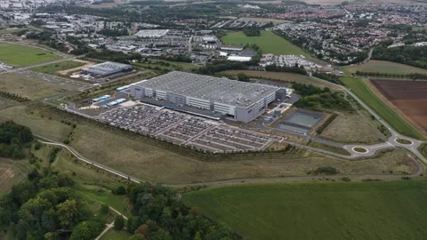 Amazon ETZ2 massive, multi story fulfillment center and major logistics hub Stock Footage 321281594