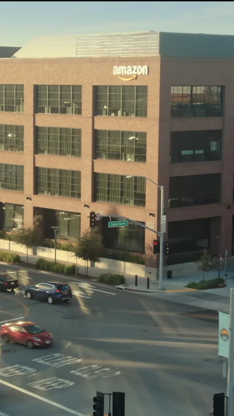 Amazon Headquarters and busy intersection. Palo Alto, USA. Stock Footage 316850536