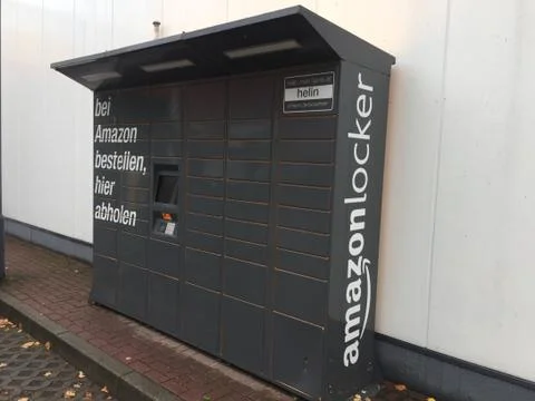 Amazon Locker location Stock Photos