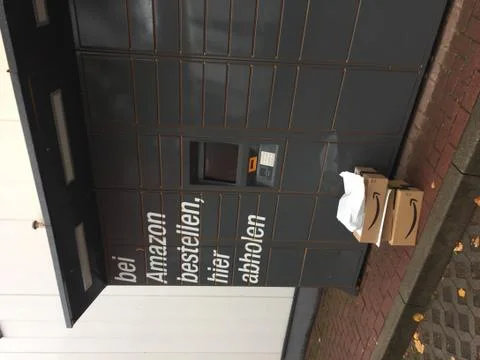 Amazon Locker location Stock Photos