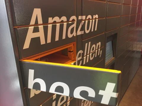 Amazon Locker location Stock Photos