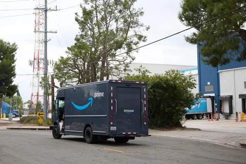Amazon to pay 2.5 billion USD to settle claims it tricked Prime customers, Los A Foto stock