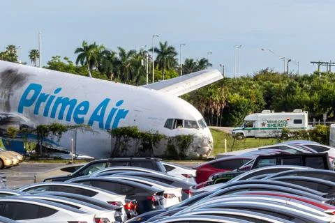 Amazon Prime Air cargo plane overshoots runway at Miami International Airport, U Stock Photos
