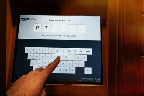 Amazonn Locker unlocking code Stock Photos