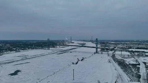 Ambassador Bridge Video stock 301564562