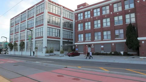 Ambulance going to emergency Stock Footage 237194773