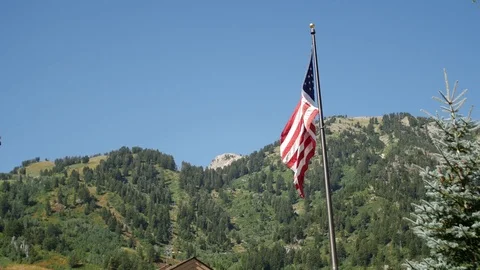 American flag and mountain Vídeos de archivo 78045488
