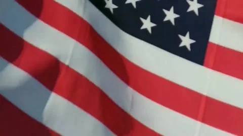 American Flag Blowing In The Wind 库存影片 132130318