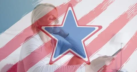 American flag design pattern and pulsating star over caucasian mother using Foto stock