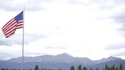 American Flag With Mountains In The Background 스톡 동영상 105187723