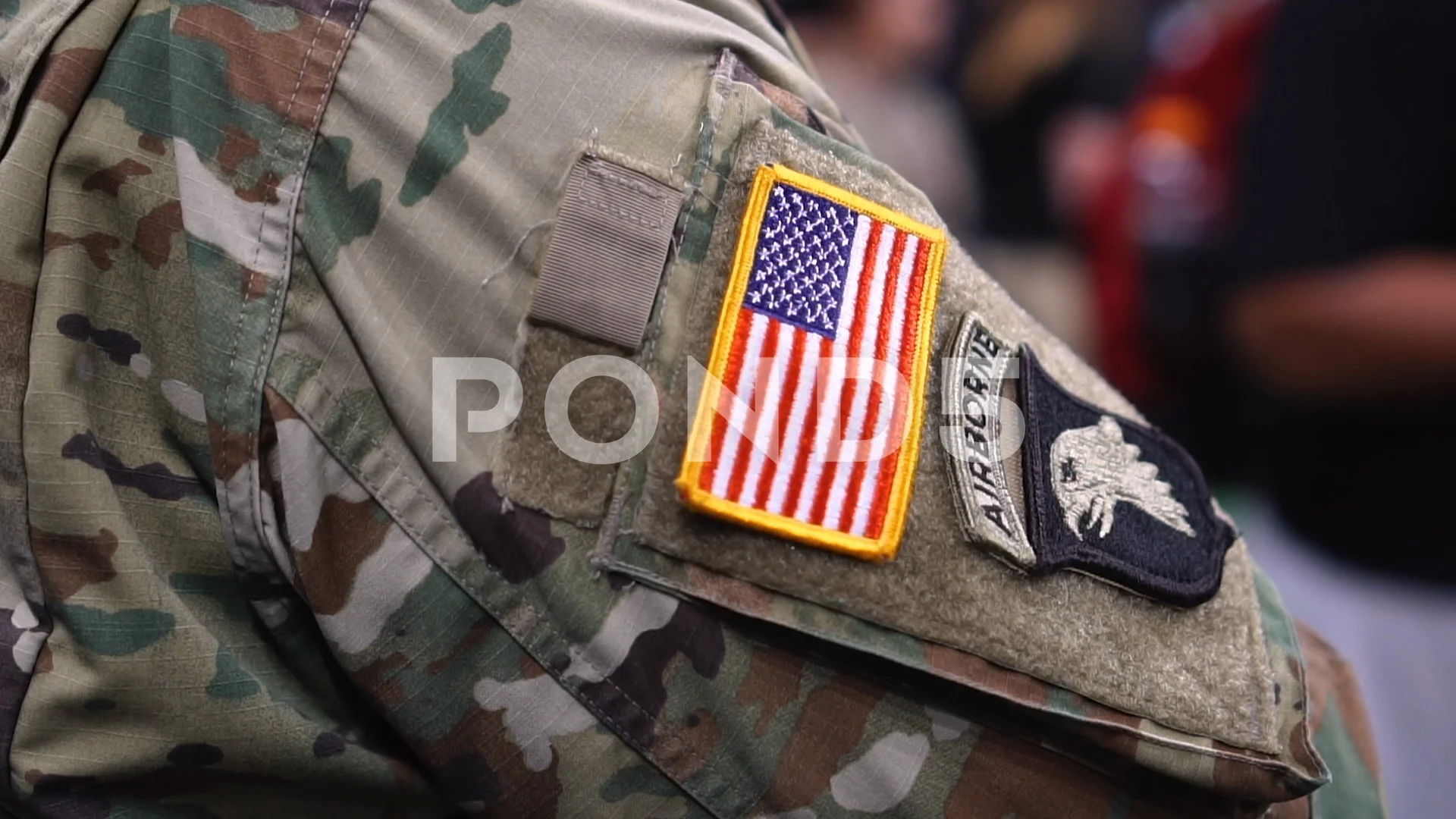 American flag patch on an Army soldier, Stock Video
