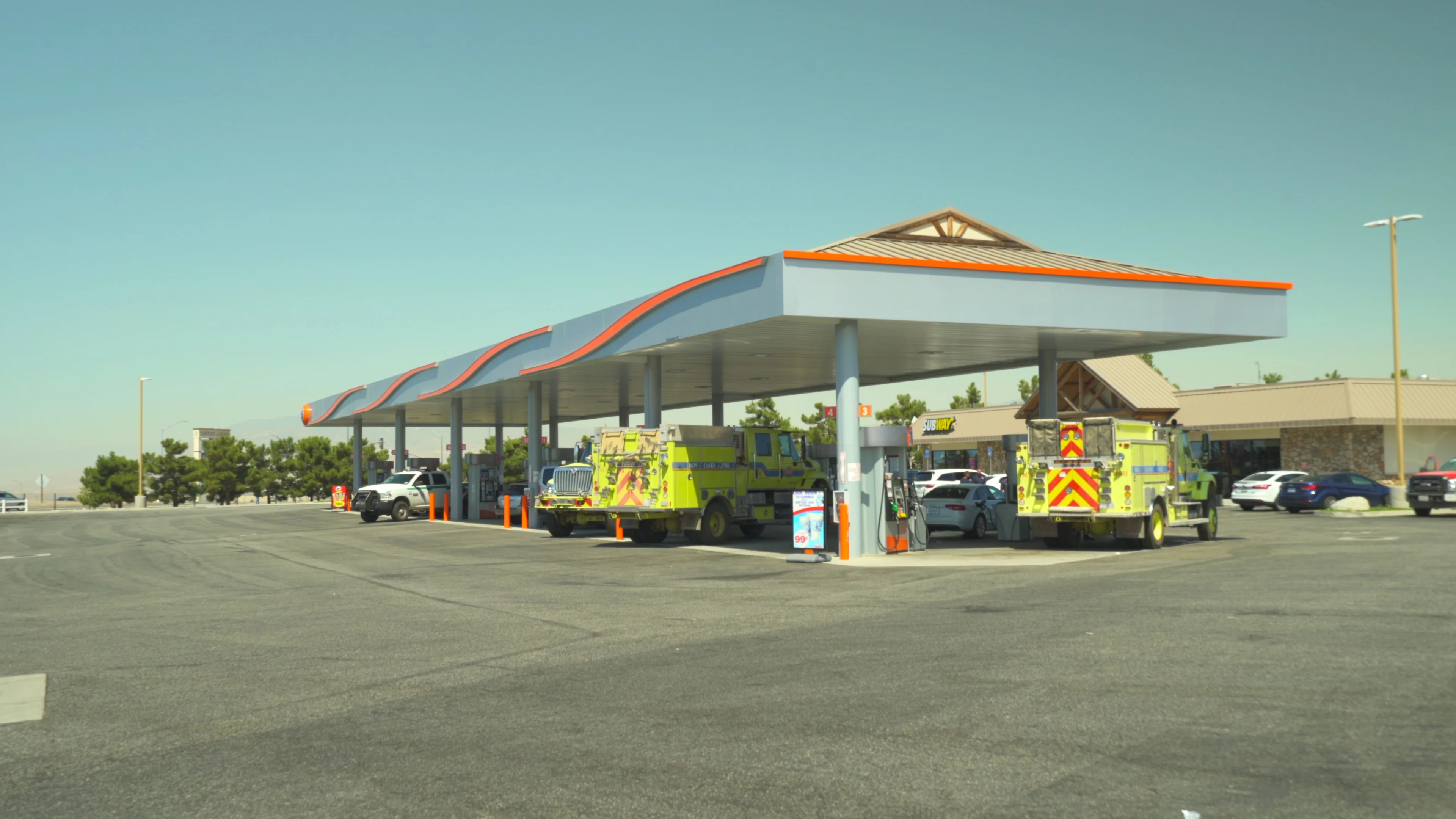 Gas Stations In California >> American Gas Station California Video Clip 86102772 Gas Stations In California >> American Gas Station California Video Clip 86102772