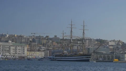 Amerigo Vespucci during the Barcolana50 in Trieste - slowmotion Vídeos de archivo 98819842