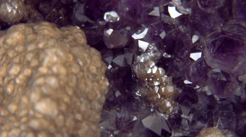 Amethyst close up 02 Stock-Footage 35097530
