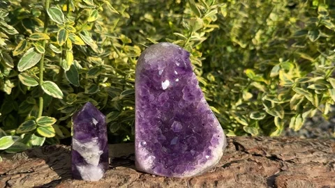 Amethyst crystal geode and point outdoor Видео 248601653